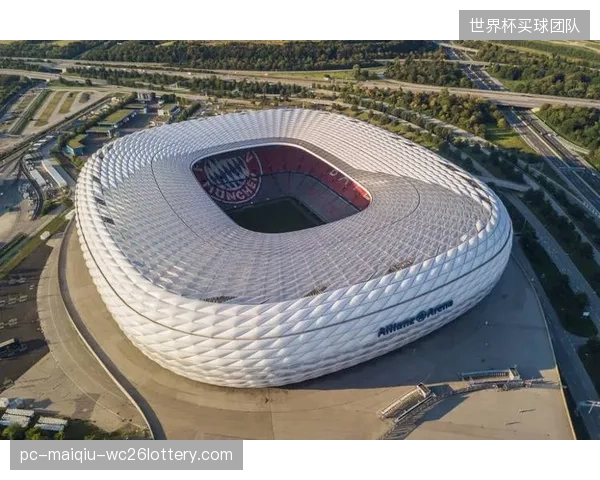 拜仁慕尼黑安联球场交付AR战术系统，探索了实时渲染网格如何将教练指令精准投射至球场